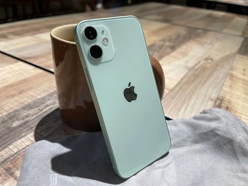 iPhone 12 mini