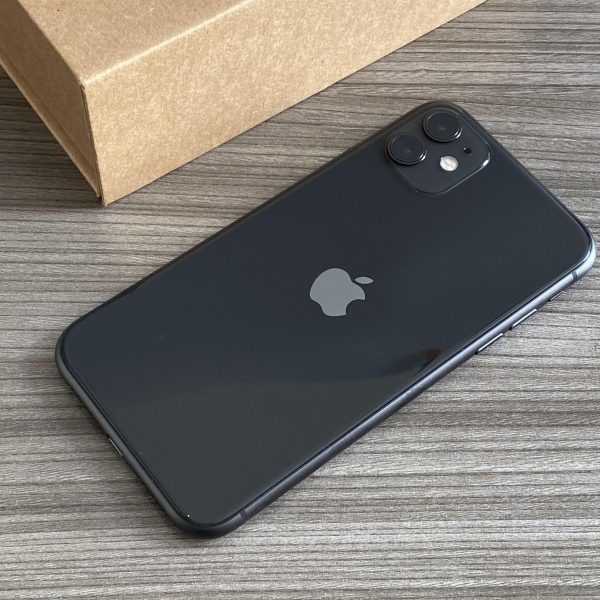 iPhone 11