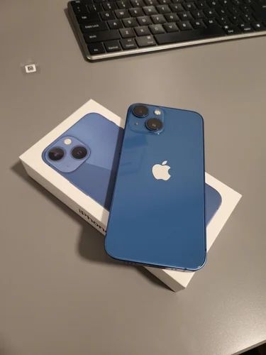 iPhone 13 mini
