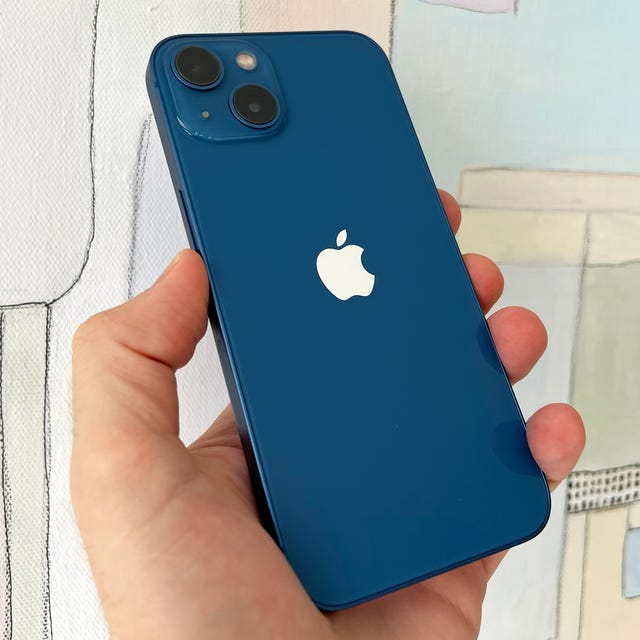 iPhone 13