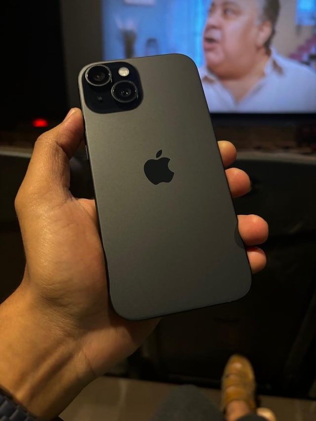 iPhone 15 Plus