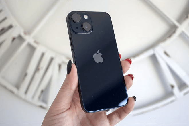 iPhone 13 mini