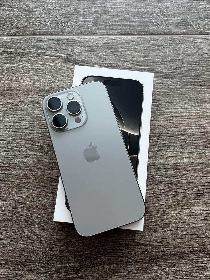 iPhone 16 Pro